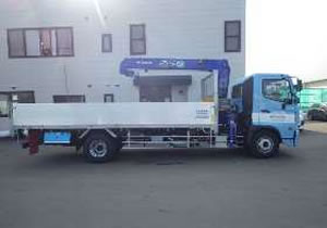 移動式クレーン装着車画像